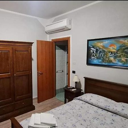 Affittacamere Dolce Sogno Cherasco Ngoại thất bức ảnh